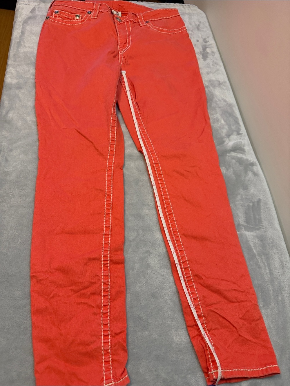 True Religion Coral-Red Jeans with Signature Back Pocket - Picture 3 of 4